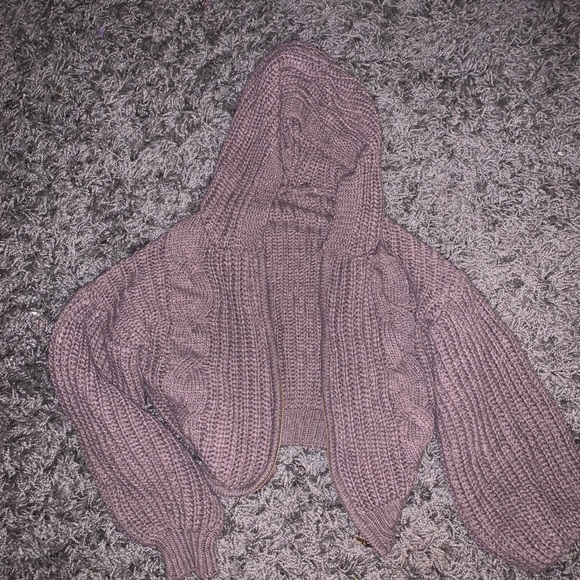 Sweaters - sweater!
